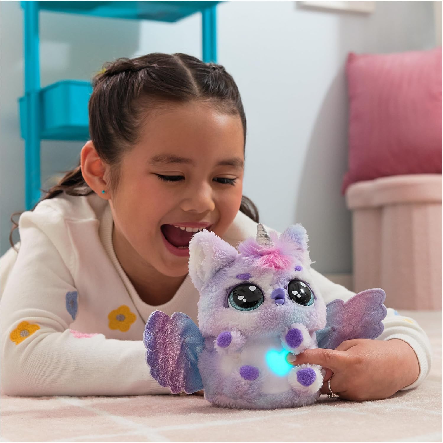 Peluche Huevo Sorpresa Pufficorn interactivo con luces y sonidos - Hatchimals Alive | Doble Salto